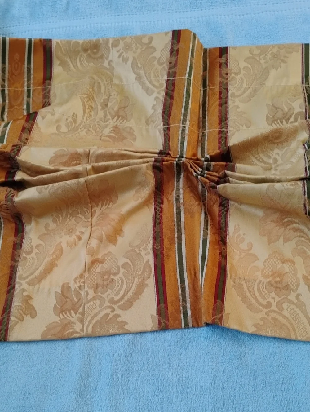 Pleated Valance